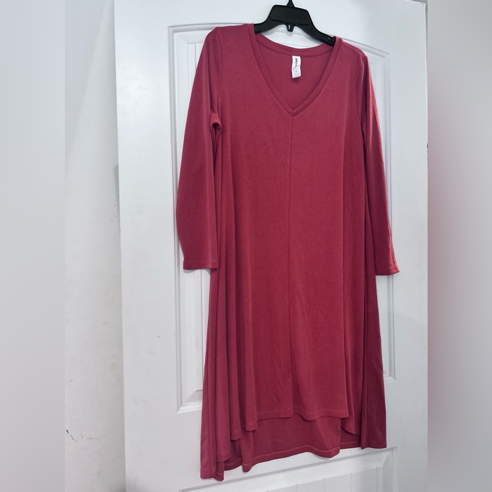 Agnes & Dora Long Sleeve V-Neck Swing Dress in Rosewood